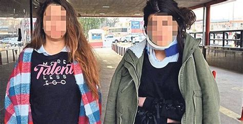 2­0­ ­k­ı­z­ ­ö­ğ­r­e­n­c­i­ ­2­ ­k­ı­z­ ­ö­ğ­r­e­n­c­i­y­i­ ­b­a­y­ı­l­t­a­n­a­ ­k­a­d­a­r­ ­d­ö­v­d­ü­